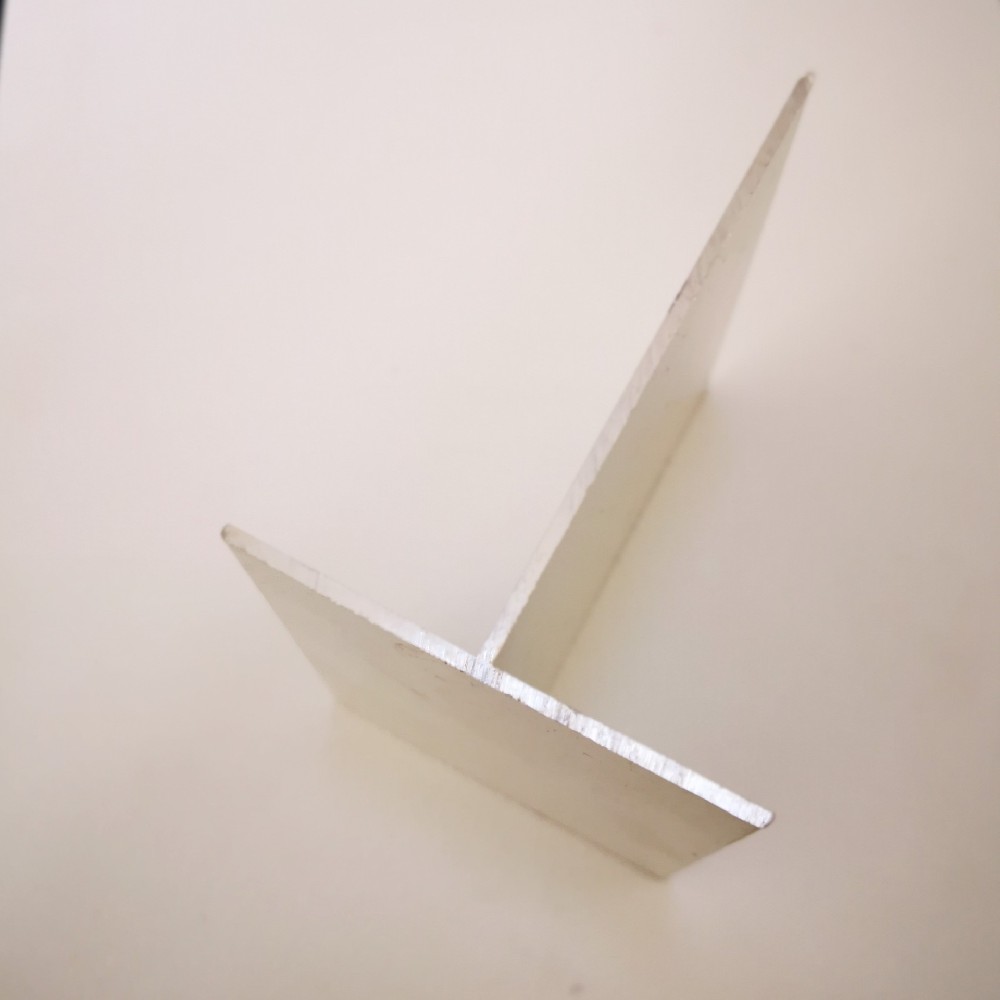 T铝