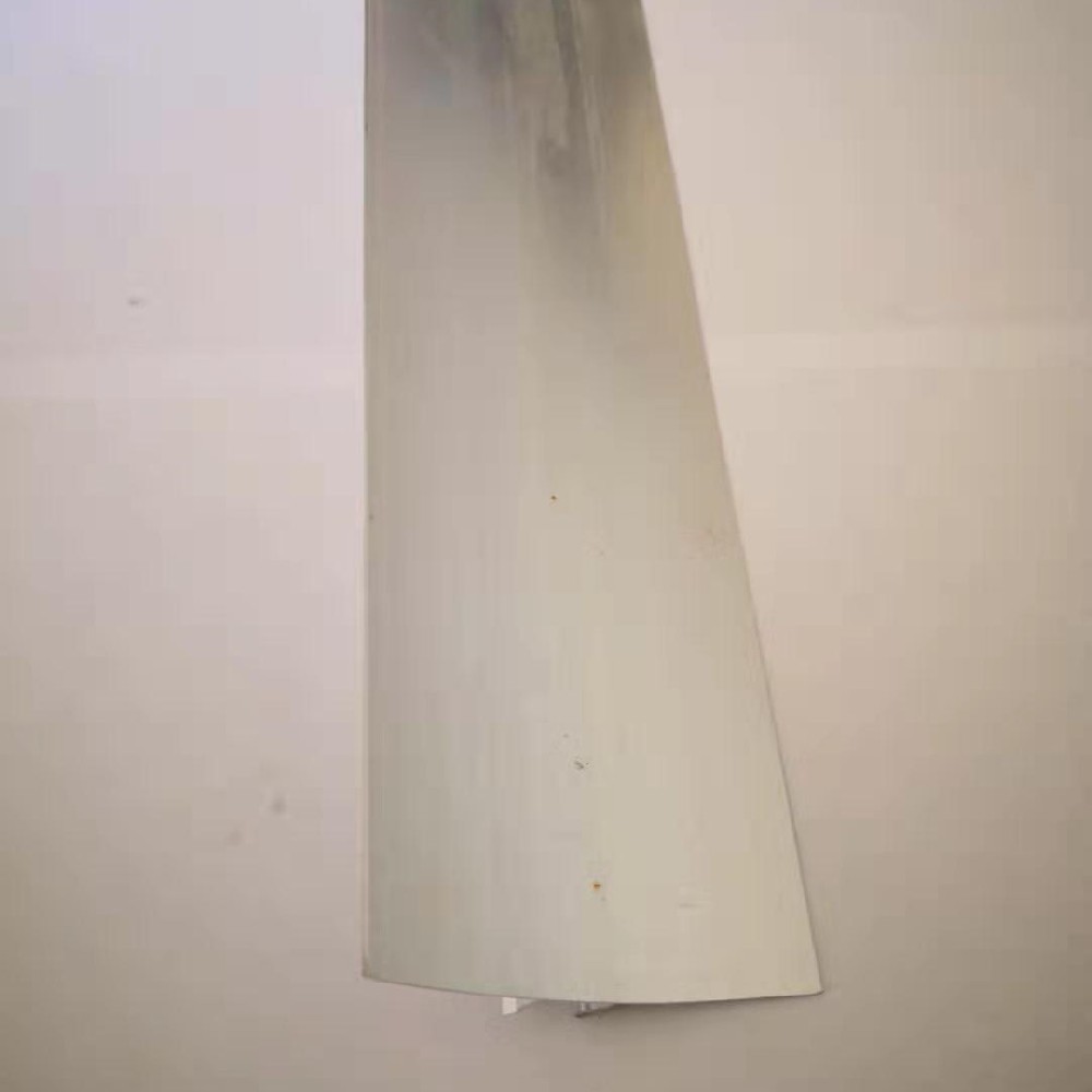 喷涂白圆弧